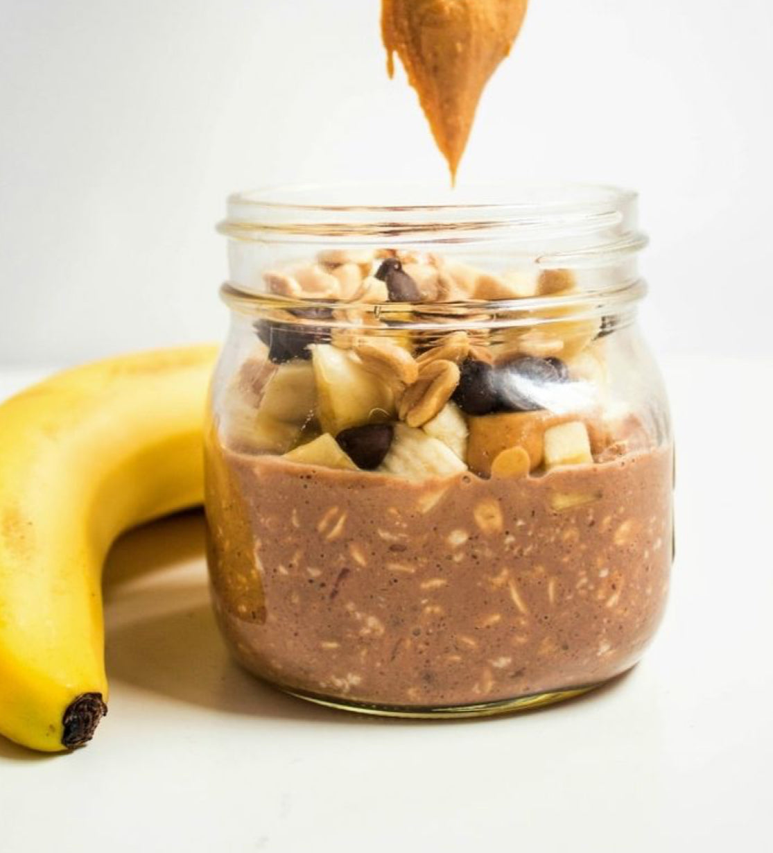 Chocolate PB Banana Overnight Oats