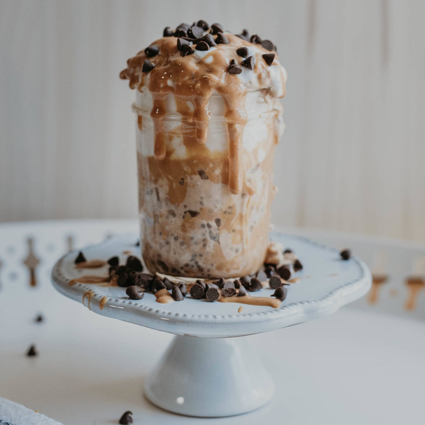 Chocolate Peanut Butter Overnight Oats